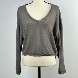 OUT FROM UNDER grey loose knit V-neck sweater - size small